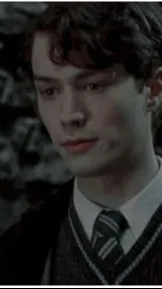 ai character: Tommy riddle background