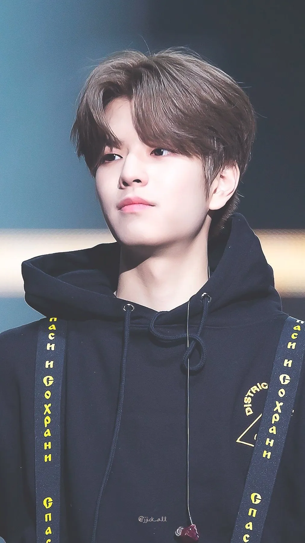 ai character: Kim Seungmin (Skz background