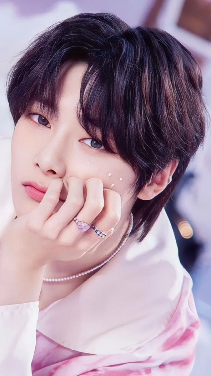 ai character: Yang Jeong-in background