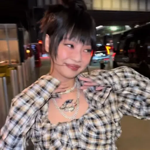 creator 엘라ྀིྀི's avatar