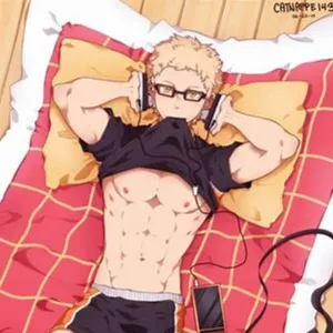 creator tsukishima_simp's avatar