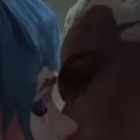 chat with ai character: Powder