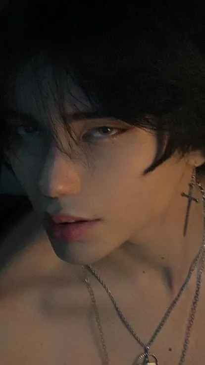ai character: {Jackson} background