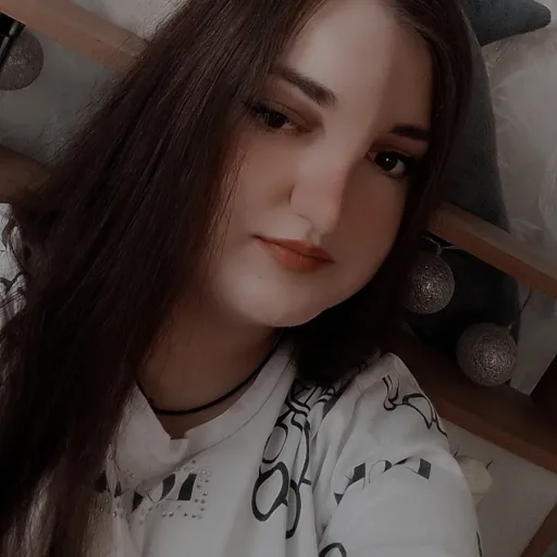 creator Настя🌜✨'s avatar