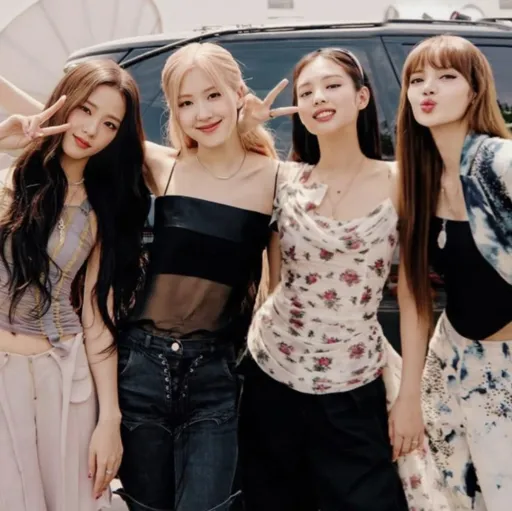 creator 🖤🩷~Blackpink~🩷🖤's avatar