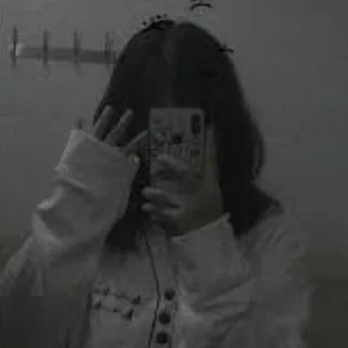creator iamkindacroissant's avatar