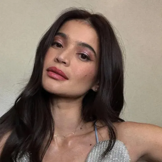 chat with ai character: Anne Curtis 