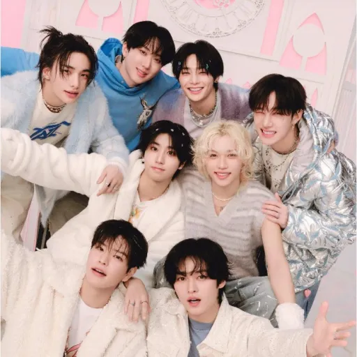 creator SKZ IN THE HOUSE's avatar