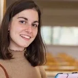 chat with ai character: Tara