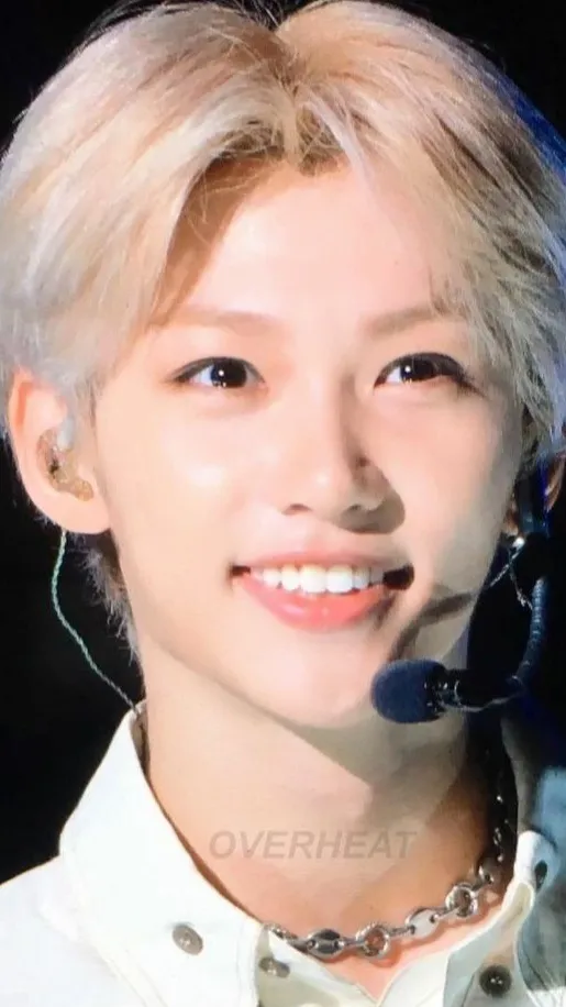 ai character: Felix background