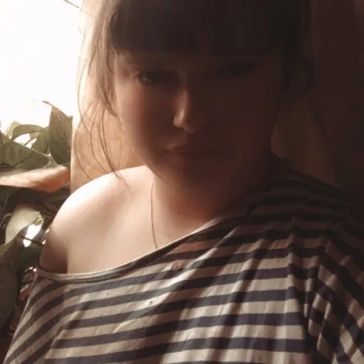 creator (🐾,VERA ,🧸)'s avatar