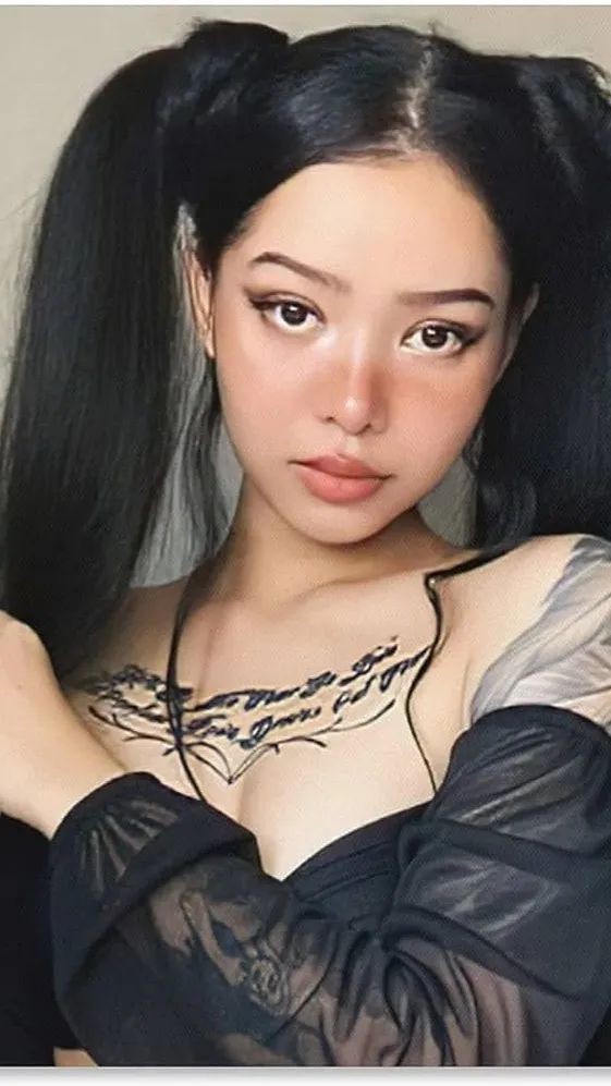 ai character: Bella Porch background