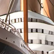 chat with ai character: Rms titanic