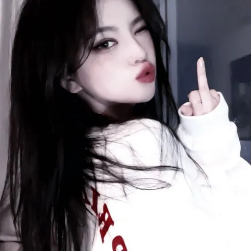 creator 𝔾𝕆𝕆𝔻.𝕗𝕠𝕣.𝕌's avatar