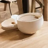 chat with ai character: Cat Café