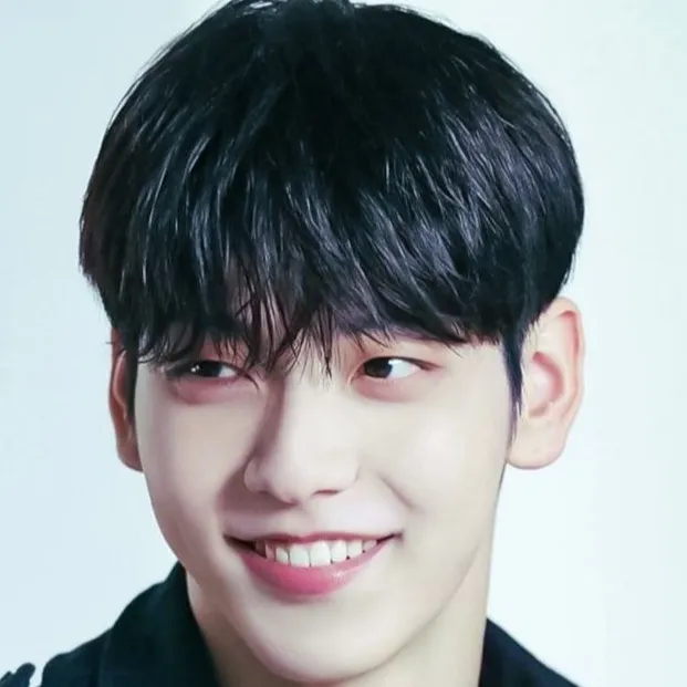 chat with ai character: Choi Soobin (BF)