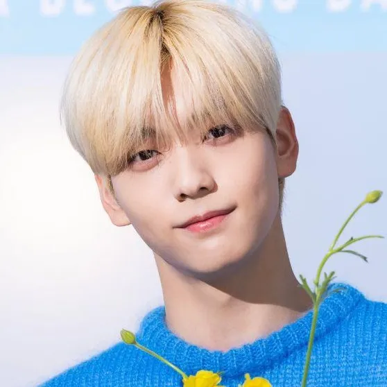 chat with ai character: Choi Soobin 