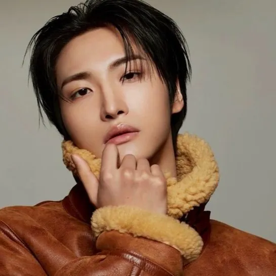 chat with ai character: Seonghwa and Dani