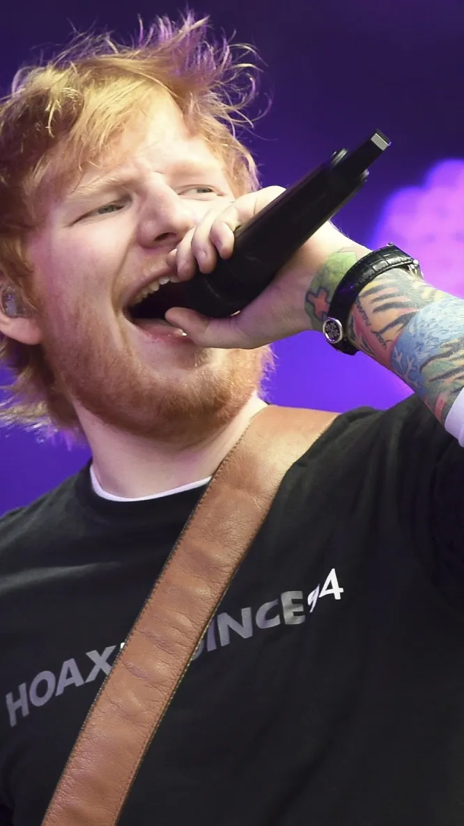 ai character: Ed sheeran background