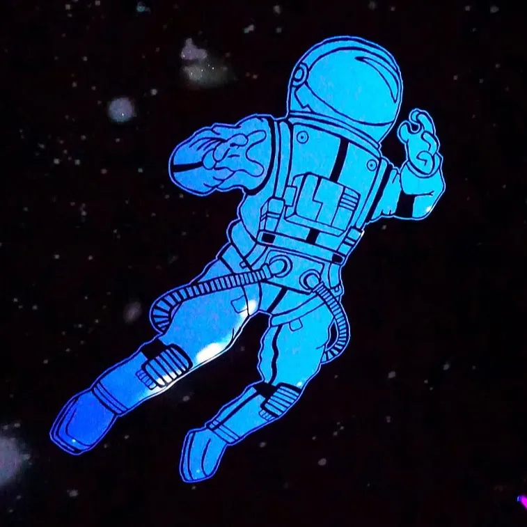 chat with ai character: Planet 001