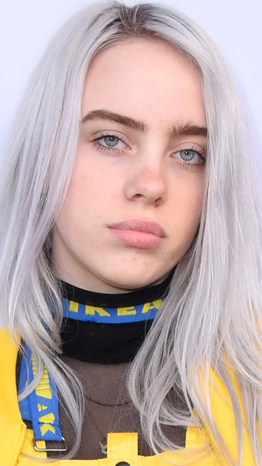 ai character: Billie Ellish background