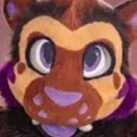chat with ai character: peeby
