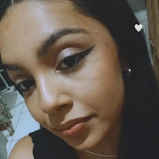 creator Sofia lésbica:)'s avatar