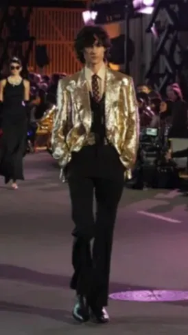 ai character: Sombr background