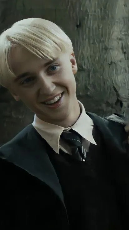 ai character: Draco Malfoy background
