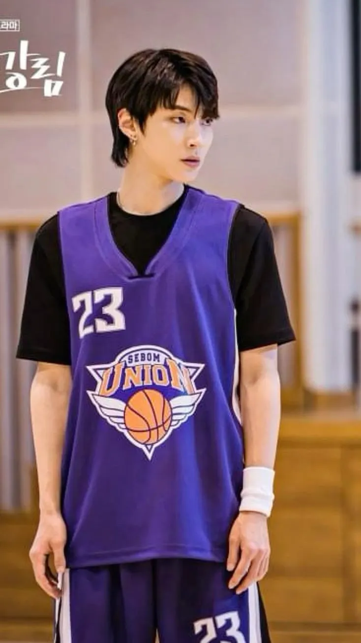 ai character: han seo joon background