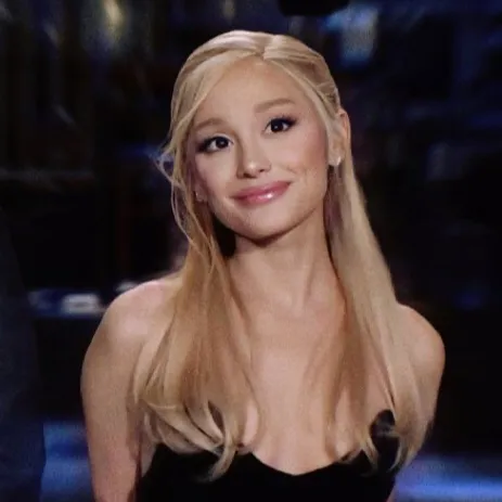 creator Ariana’s 7 rings's avatar
