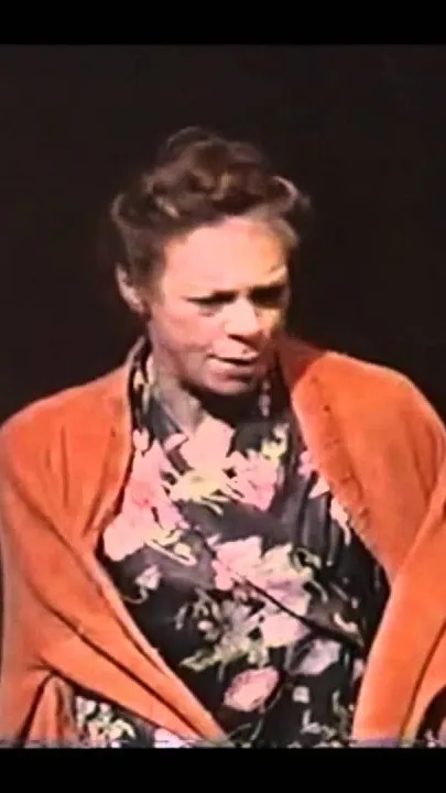 ai character: Fraulein Schneider background