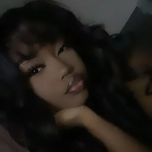 creator ~🖤~Julia~🖤~'s avatar