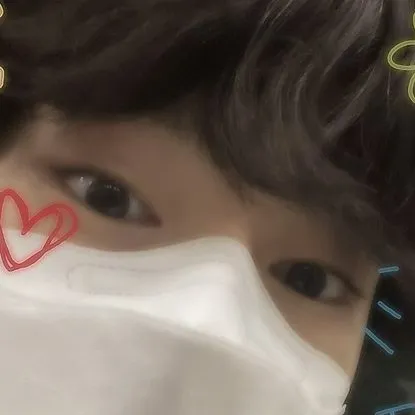 chat with ai character: Broken Family(SKZ)