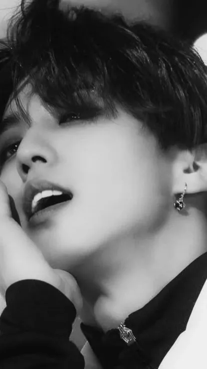 ai character: Spoiled Brat (SKZ) background