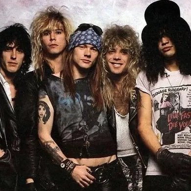 chat with ai character: Guns N' Roses