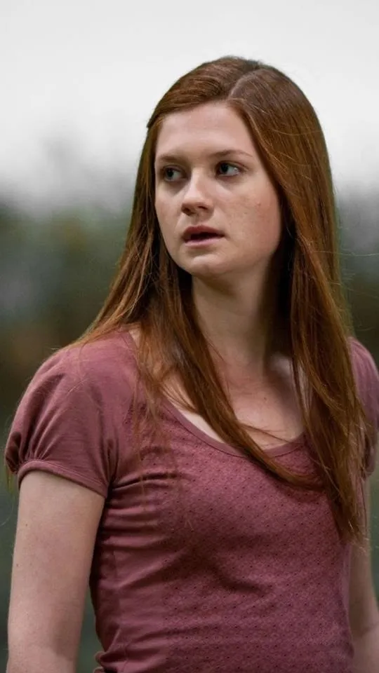 ai character: Ginny Weasly background