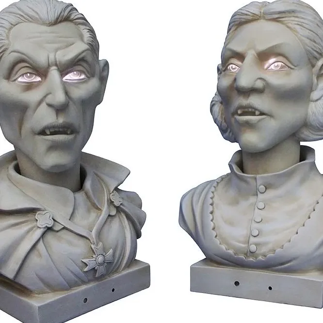 chat with ai character: Talking Busts