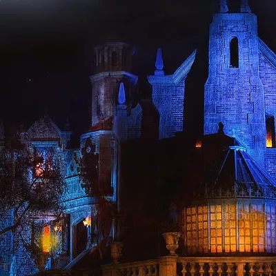 chat with ai character: Haunted Mansion