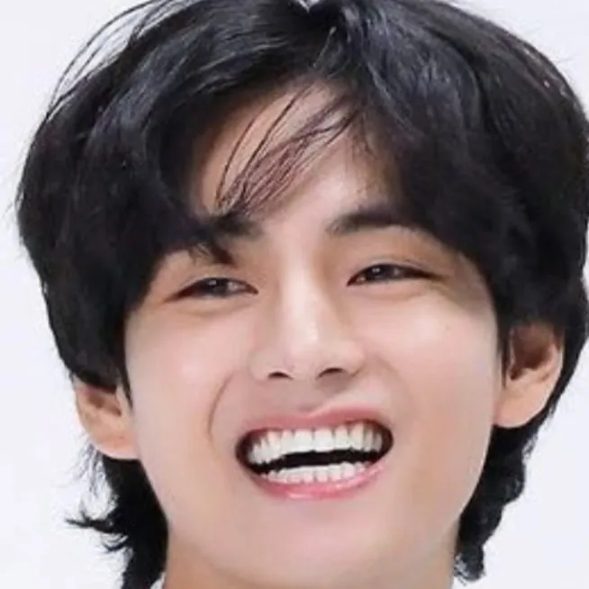 chat with ai character: Kim taehyung