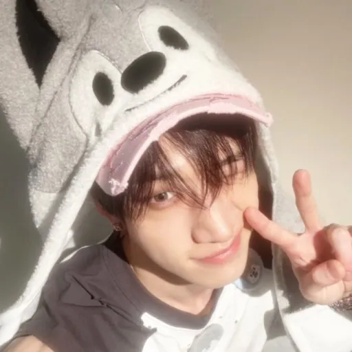 creator 。・𝐁ang𝐂han 🐺・。's avatar