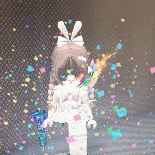 creator Emi Tho's avatar