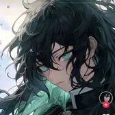 creator Luna Okawa's avatar