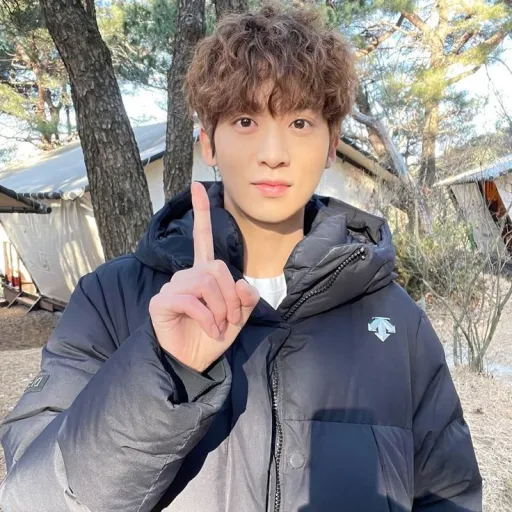 creator Tae-ho 👊🏻's avatar