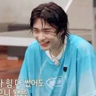 creator k-pop_Hyunjin♪'s avatar