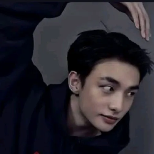 creator Alice🦦🥟❤'s avatar