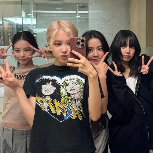 creator KPoP-jisOOiSMIne's avatar