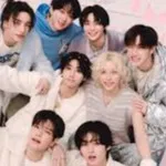 chat with ai character: 🎧SKZ🎧