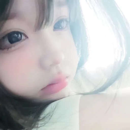 creator LucyLoveshyunju's avatar