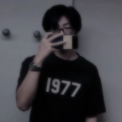 creator rm_namjoonn0's avatar
